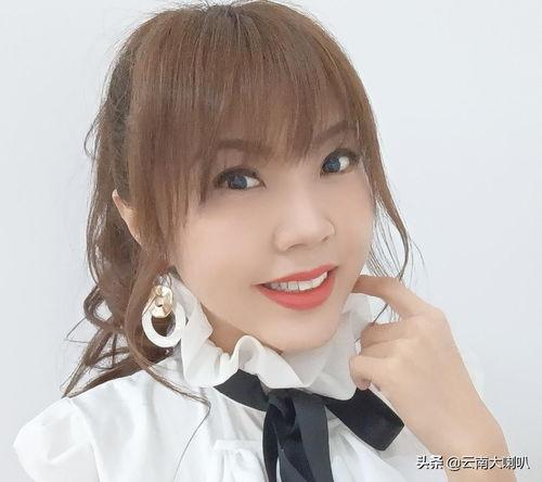 娱乐吃瓜女艺人被冷落,吃瓜女艺人遭遇冷落，幕后真相揭秘